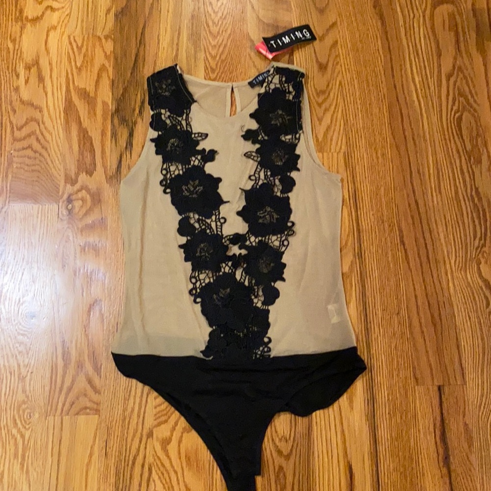 Love Culture Lace bodysuit